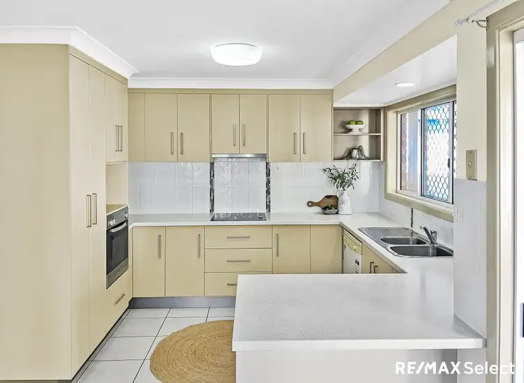 Fourth view of Homely house listing, 2/19 Wentford Street, Mackay QLD 4740
