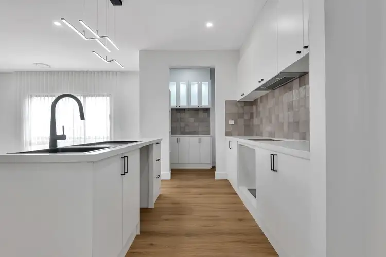 Seventh view of Homely house listing, 6 Mechanical Road, Sunbury VIC 3429
