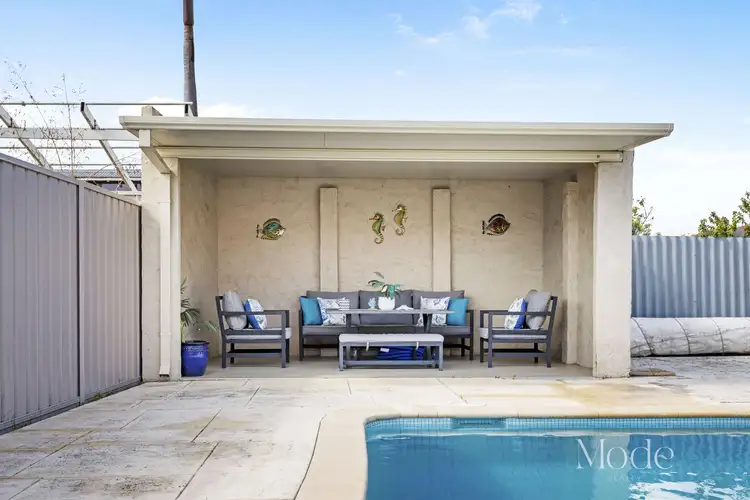 Second view of Homely house listing, 8 Piper Place, Bateman WA 6150