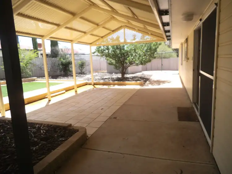 Fifth view of Homely house listing, 6 Melaleuca Court, Roxby Downs SA 5725