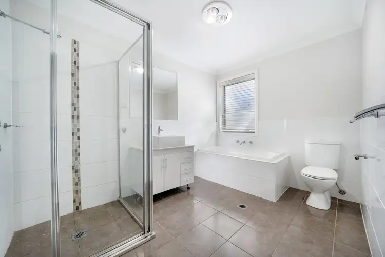 Sixth view of Homely house listing, 2 Sandstock Crescent, Jordan Springs NSW 2747