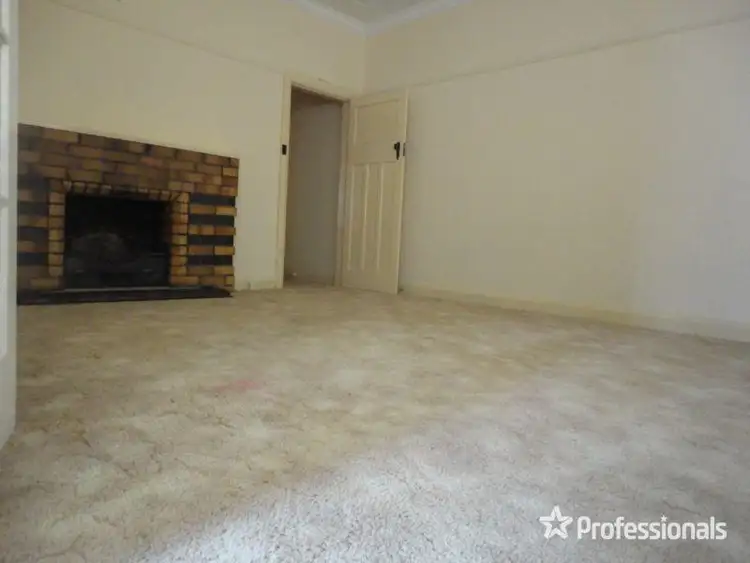 Third view of Homely house listing, 2/79 Upper Street, East Tamworth NSW 2340