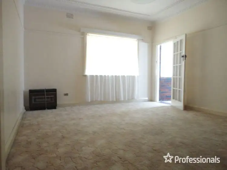 Fourth view of Homely house listing, 2/79 Upper Street, East Tamworth NSW 2340