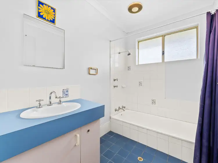 Sixth view of Homely house listing, 6 Latrobe Mews, Success WA 6164