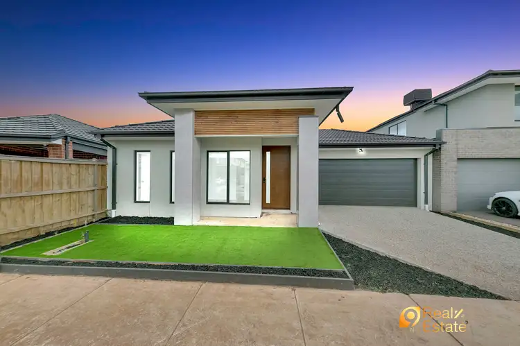 26 Lightfoot Way, Deanside VIC 3336