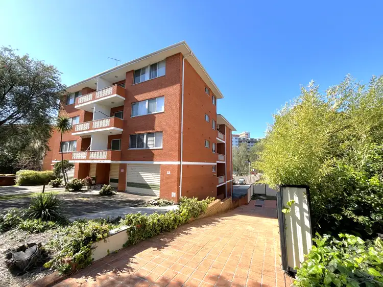 39-43 Warrialda Street