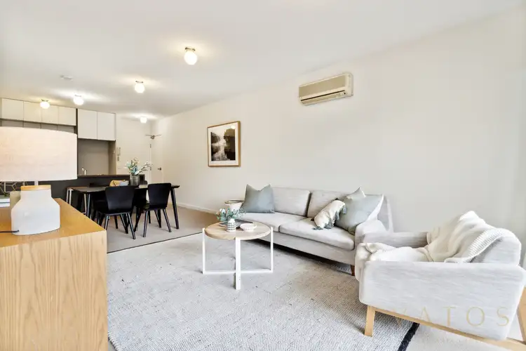 5/2 Monash Green Drive, Clayton VIC 3168