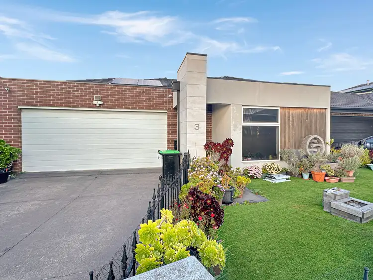 3 Haldon Avenue, Mickleham VIC 3064