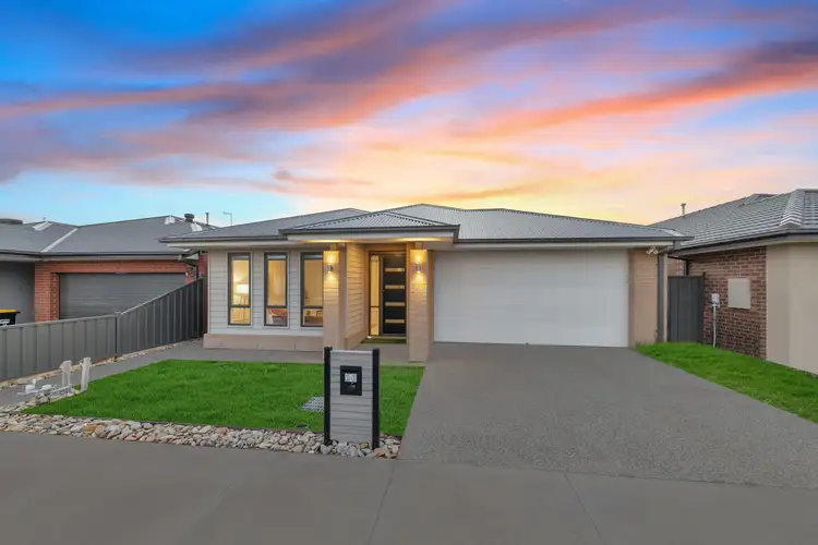 Second view of Homely house listing, 10 Gamesley Street, Strathtulloh VIC 3338