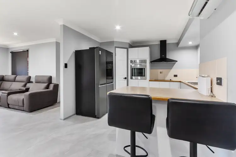 Fifth view of Homely house listing, 11 Hillmont Crescent, Morayfield QLD 4506