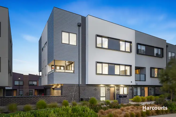 16 Foundation Boulevard, Burwood East VIC 3151