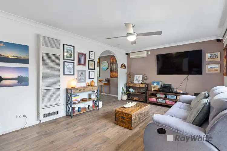 Sixth view of Homely house listing, 4 Lesley Drive, Hampton Park VIC 3976