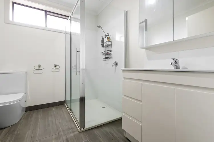 Fifth view of Homely unit listing, 1-4/135 Evans Street, Sunbury VIC 3429