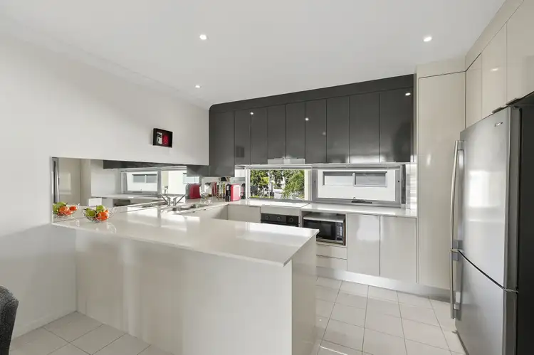 Sixth view of Homely townhouse listing, 28/5036 Emerald Island Drive, Carrara QLD 4211
