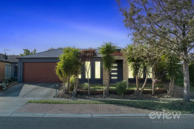 30 Condamine Avenue, Manor Lakes VIC 3024
