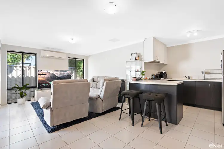 6/18 Mountain View, Kelmscott WA 6111