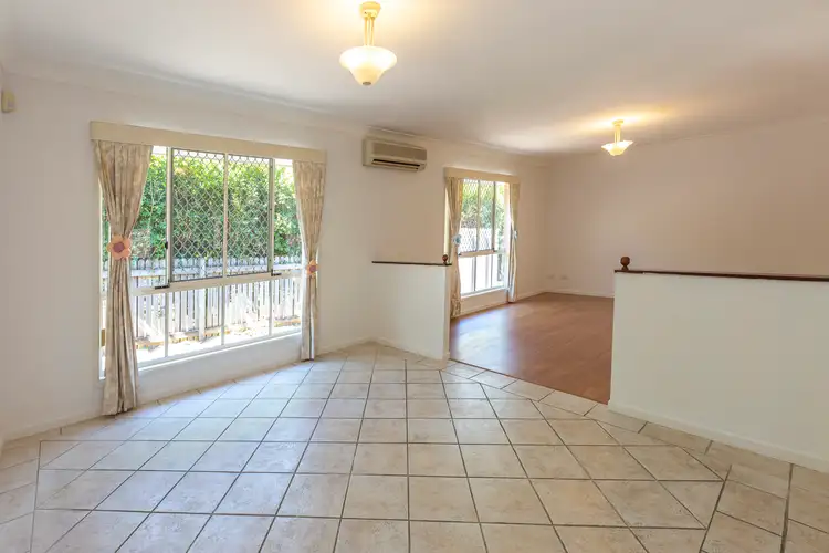12 Ironwood Close