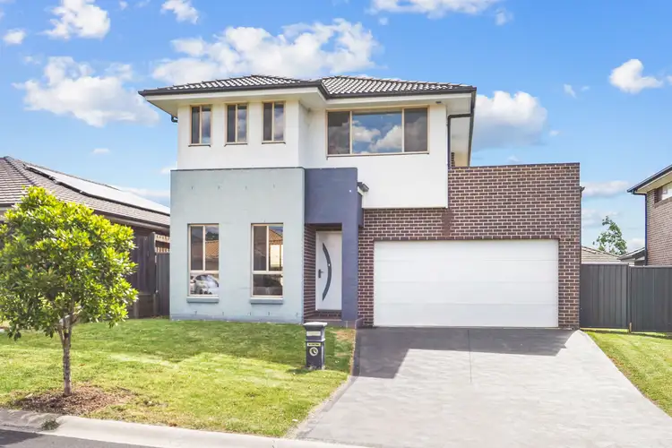 15 Reilly Road, Elderslie NSW 2570