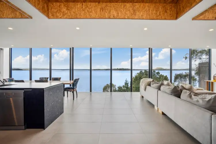 579 Shark Point Road, Penna TAS 7171