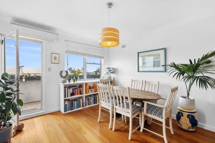 8/48 Golf Avenue, Mona Vale NSW 2103