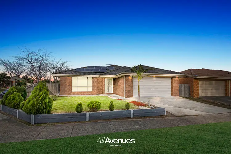 14 Amity Way, Cranbourne West VIC 3977