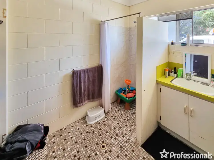 Seventh view of Homely block of units listing, 18 Poole Street, Bowen QLD 4805