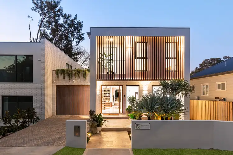 23 Hepburn Avenue