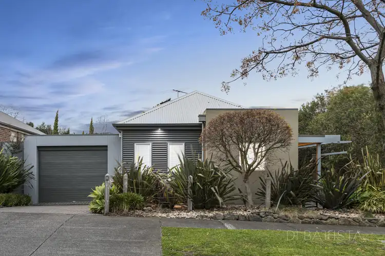 7 Scarborough Terrace, Craigieburn VIC 3064