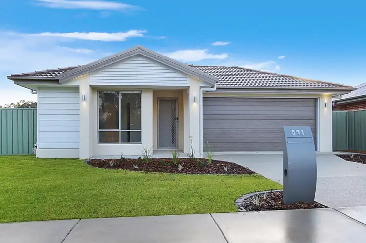 591 Chant Street, Lavington NSW 2641