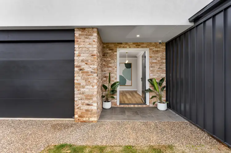 Second view of Homely house listing, 11 Madonna Circuit, Middle Ridge QLD 4350