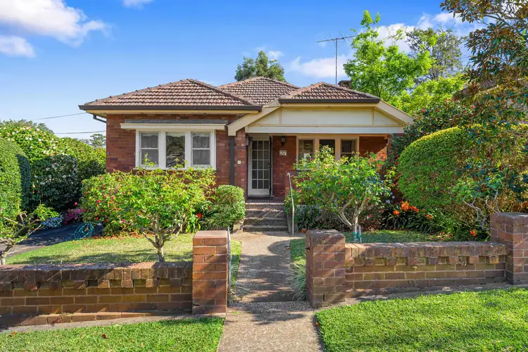 27 Gerard Street