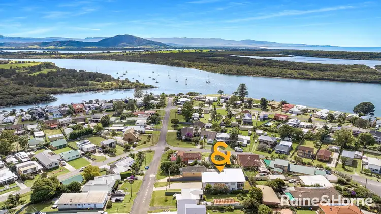 4 Church Street, Greenwell Point NSW 2540