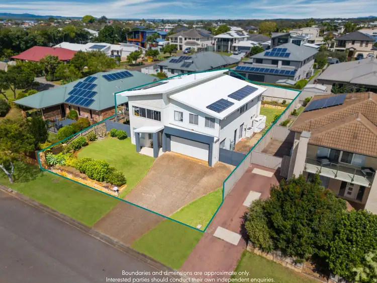 5 Huntly Place
