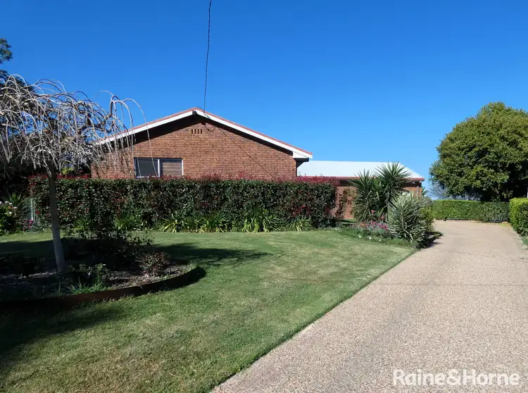 5 Myall Place, Moree NSW 2400