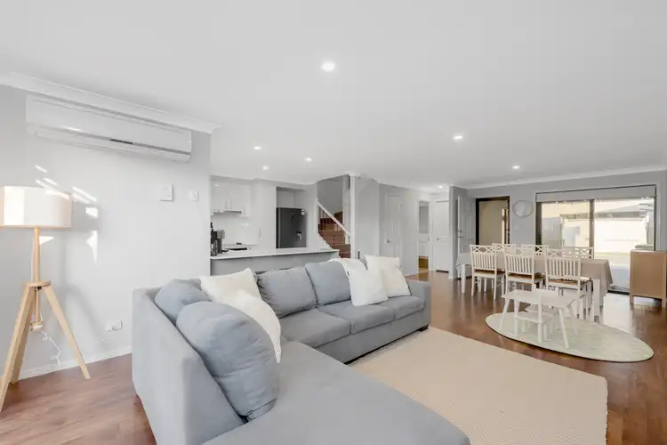 26/1 Secondary Street, Upper Coomera QLD 4209