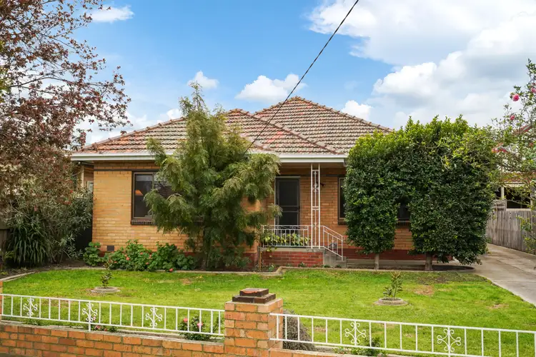 36 Anselm Grove, Glenroy VIC 3046