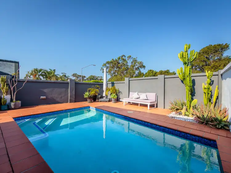 237 Ron Penhaligon Way, Robina QLD 4226