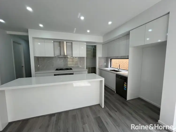 Fifth view of Homely house listing, 36 Marigold Drive, Fraser Rise VIC 3336