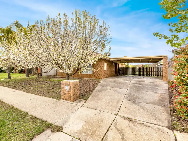 Main view of Homely house listing, 31 Edinburgh Circuit, West Wodonga VIC 3690