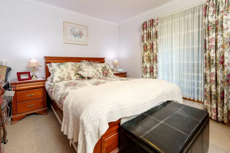 Fifth view of Homely house listing, 31 Edinburgh Circuit, West Wodonga VIC 3690