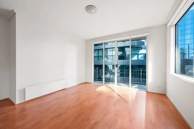 Fourth view of Homely unit listing, 201/23 Queens Road, Melbourne VIC 3000