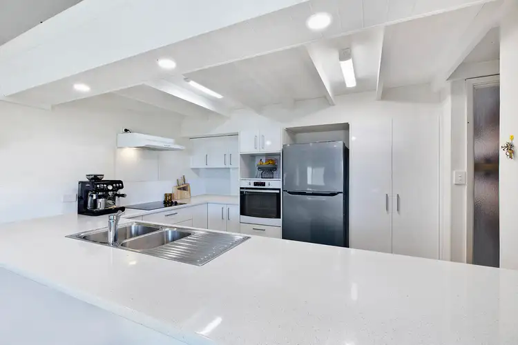 2/23 Fairview Avenue, The Entrance NSW 2261