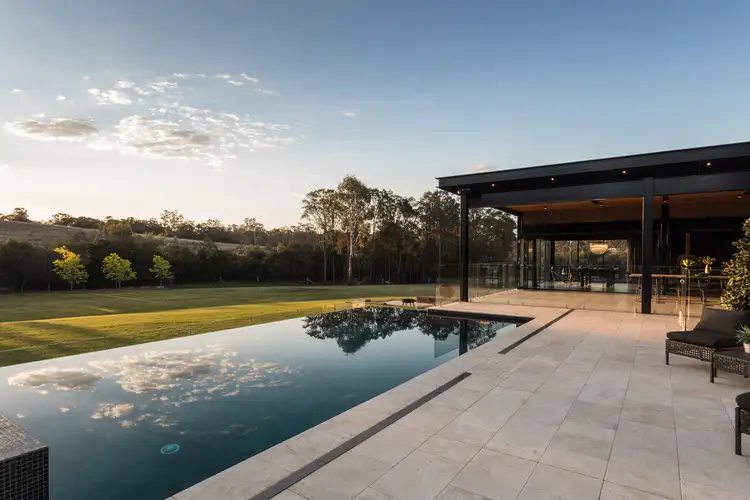 5 Berry Close, Grasmere NSW 2570