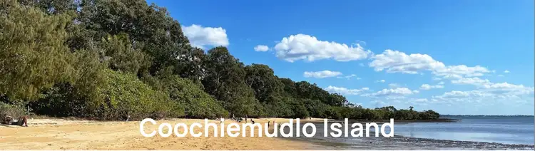4 Flinders Street, Coochiemudlo Island QLD 4184