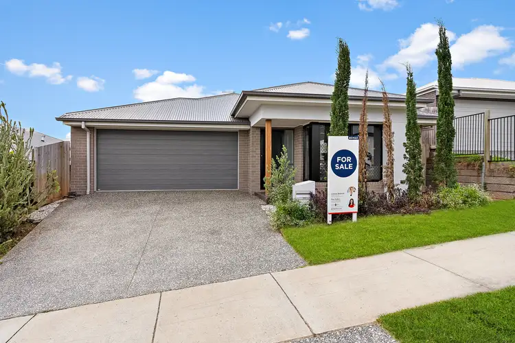 10 Lochridge Street
