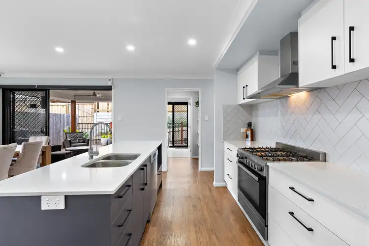 Sixth view of Homely house listing, 10 Lochridge Street, Thornlands QLD 4164