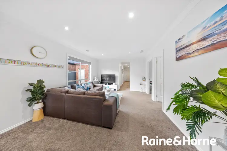 Fifth view of Homely house listing, 10 Tucker Place, Caroline Springs VIC 3023