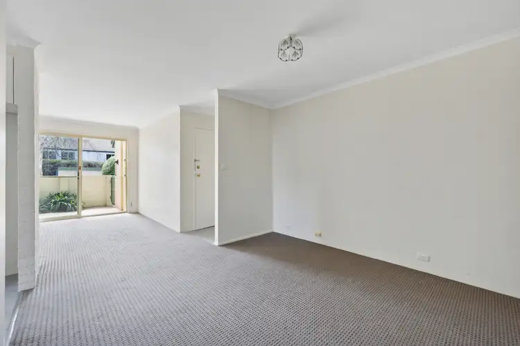 Fifth view of Homely apartment listing, 13/4 Antis Street, Phillip ACT 2606