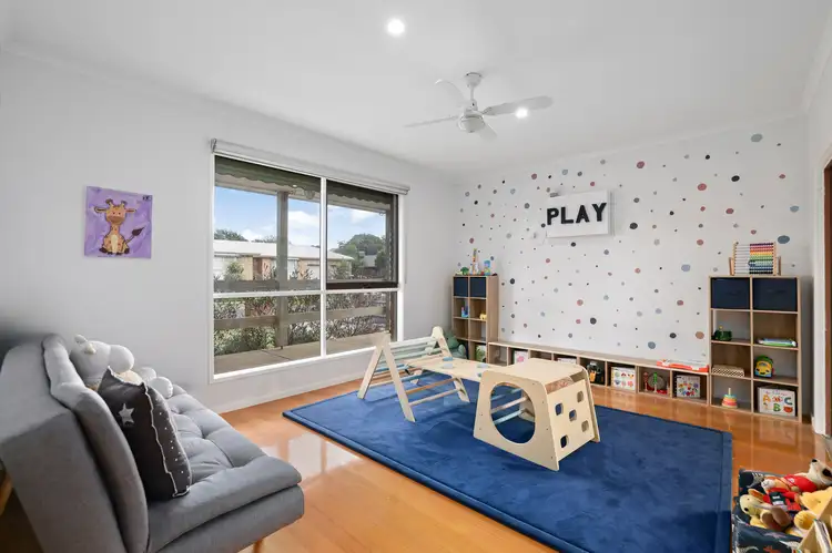 Second view of Homely house listing, 11 Woodstock Close, Sunbury VIC 3429