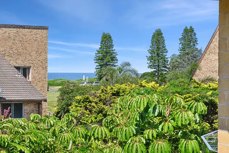 Sixth view of Homely unit listing, 2/5 Terrol Crescent, Mona Vale NSW 2103